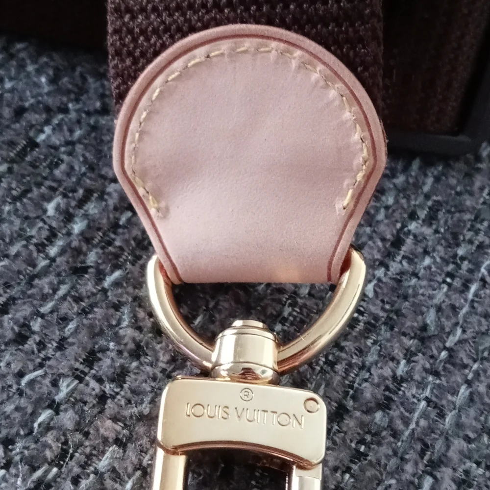 🔴SOLD🔴👜RARE Louis Vuitton👜 - Adjustable Canvas Shoulder Strap - Picture 9 of 16